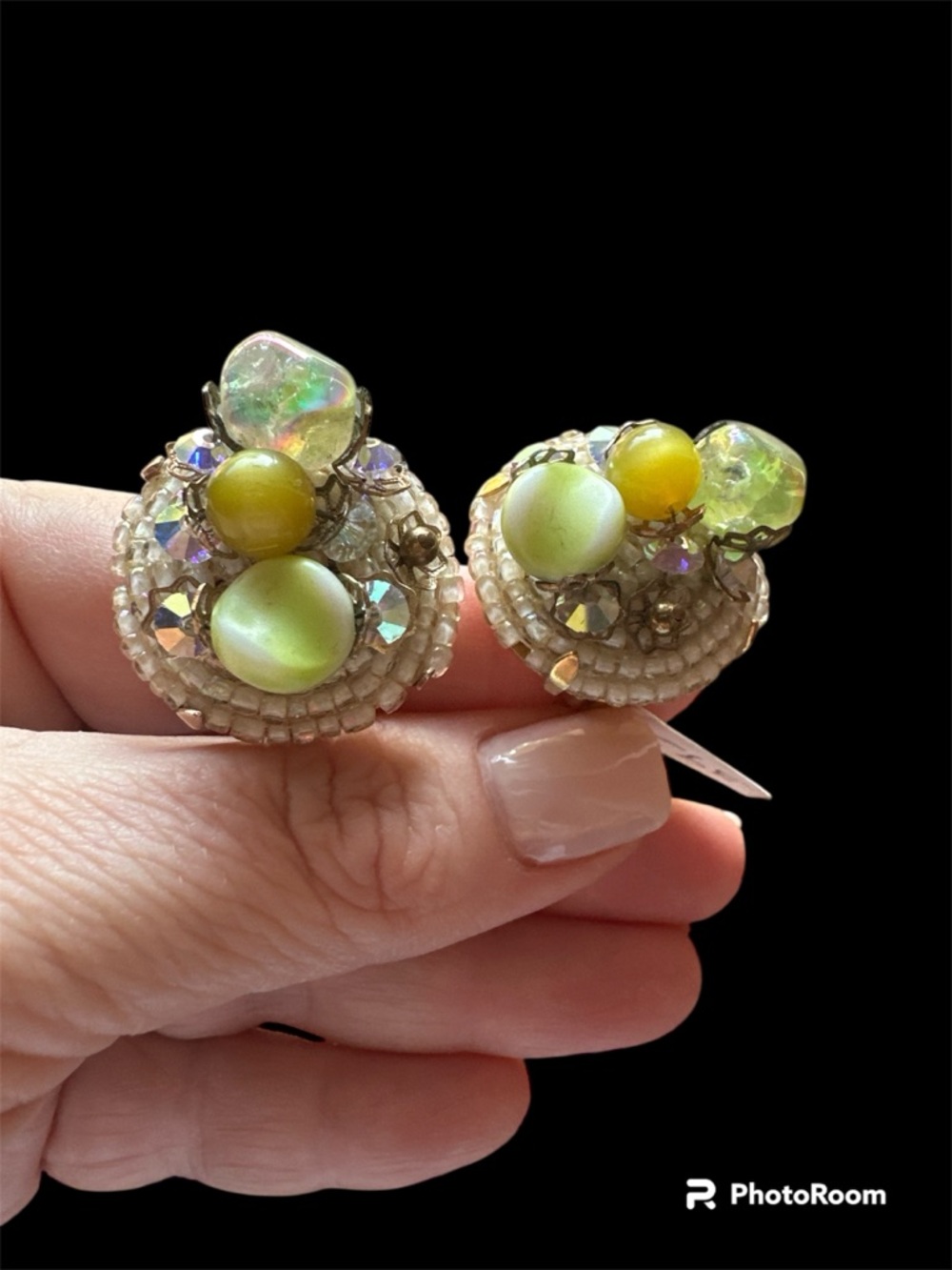 Vintage HobΓ© Beaded Cluster Clip-On Earrings Mid-Century Aurora Borealis